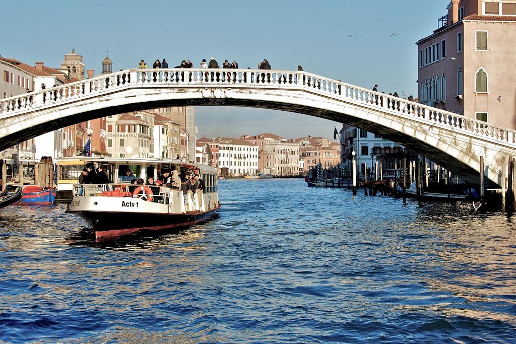 Residenza Ponte Degli Scalzi Venice Exterior photo